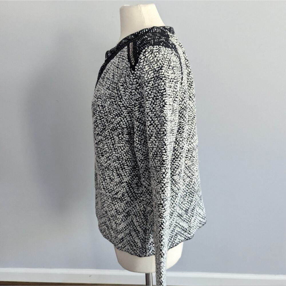 Chico's Black & White Textured Open-Front Cardigan Blazer - Picture 4 of 9